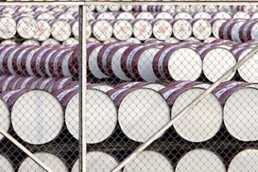 epa02595858 (FILES) A file photo dated 11 November 2008 of barrels of oil stacked up at a fuel depot in Jakarta, Indonesia.
