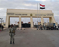 عائدون حكوا عن عشرات المصابين في المستشفيات الليبية (الجزيرة نت)