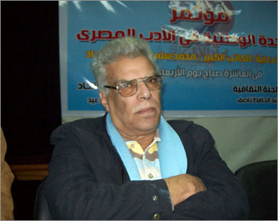 إبراهيم عبد المجيد: تنفيذ مطالب الثورة هو المدخل الحقيقي لقيام دولة ديمقراطية وبناء المستقبل (الجزيرة)