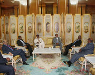 واشنطن امتدحت قادة السودان على توصلهم لاتفاق وقف الأعمال العدائية في لقائهم بأديس أبابا (رويترز)