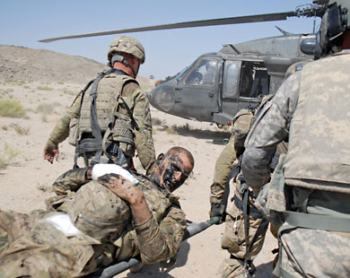 خسائر القوات الأجنبية في أفغانستان هذا العام قاربت 300 قتيل (الفرنسية-أرشيف)