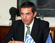 وزير الخارجية اليوناني اتهم وكالات التصنيف الائتماني بتأجيج الوضع بعد خفض موديز تصنيف البرتغال (الأوروبية)