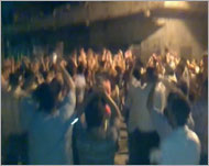 المظاهرات الليلية تواصلت رغم القمع الأمني  (الجزيرة-أرشيف)