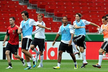 epa02860014 The German national soccer team trains at the Mercedes-Benz Arena in Stuttgart, Germany, 08 August 2011. Germany will face Brazil in a friendly soccer match on