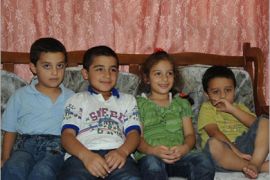 أطفال أبو العبد اضافة لـ 300 طفل سوري بانتظار السماح لهم بالدراسة بالاردن - تقرير/أطفال سوريون بالأردن بلا مدارس