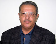 الكاتب والمحلل السياسي العراقي موفق الرفاعي (الجزيرة نت)