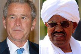 صورة كومبو تضم الرئيس السوداني عمر البشير والرئيس الأميركي السابق جورج بوش