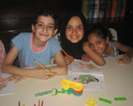 طلاب فلسطينيون في مدارس الأونروا (الجزيرة)