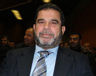 البردويل: عباس طلب من الحركة تبني المقاومة الشعبية لتخفيف الضغوط (الجزيرة نت)