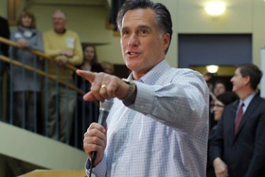 Republican presidential candidate and former Massachusetts Governor Mitt Romney speaks at the Devine Millimet-Manchester Chamber of Commerce Forum in Manchester, New Hampshire November 18, 2011. REUTERS
