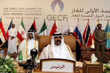 f_The Emir of Qatar Sheikh Hamad bin Khalifa Al-Thani heads the opening session of the first Gas Exporting Countries Forum summit in Doha, on November 15, 2011