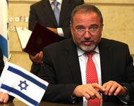 ليبرمان: على حماس أن تعترف أولا بحق إسرائيل في الوجود (الفرنسية-أرشيف)