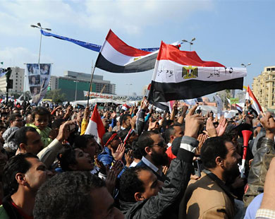 من اعتصام تكريم شهداء الثورة بميدان التحرير (الجزيرة-أرشيف)