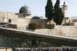 A general view shows the Mughrabi ramp leading from the plaza by the Western Wall to the Al-Aqsa Mosque compound in the old city of Jerusalem on December 8, 2011.