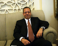 بن عمر قال إنه تم الاستعجال في إقرار مشروع الحصانة للرئيس صالح وأعوانه (الفرنسية)
