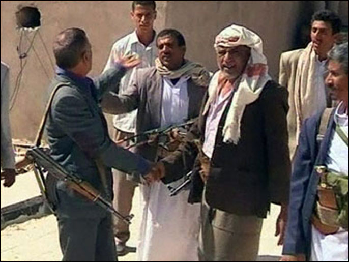 مسلحون من القاعدة في مدينة رداع وسط اليمن (الجزيرة-أرشيف)