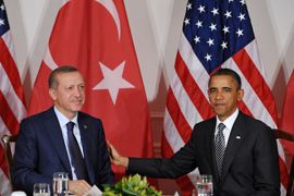 New York, New York, UNITED STATES : US President Barack Obama meets with Turkey's Prime Minister Recep Tayyip Erdogan during a bliateral meeting on September 20, 2011 at the Waldorf Astoria Hotel in New York.