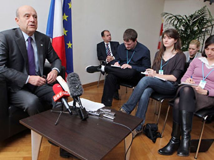 French Minister of Foreign Affairs Alain Juppe talks to journalists on February 16, 2012 at a UN meeting on drugs in Afghanistan, with some 55 countries participating, at the Hofburg Palace in Vienna. The UN chief urged Afghanistan to make fighting drug trafficking a priority as opium harvests soar in the world's top producer, and said the world must help in the effort.