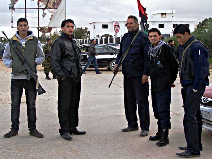 لاختيار واحدة منها لمديرية أمن بنغازي: الأمن الليبي ليست لديه القدرة حتى الآن على بسط الاستقرار ( الجزيرة نت).