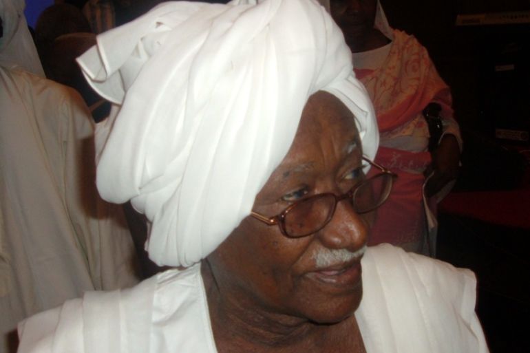 محمد إبراهيم نقد السكرتير العام للحزب الشيوعي السوداني عن عمر ناهز ال 82 عاما