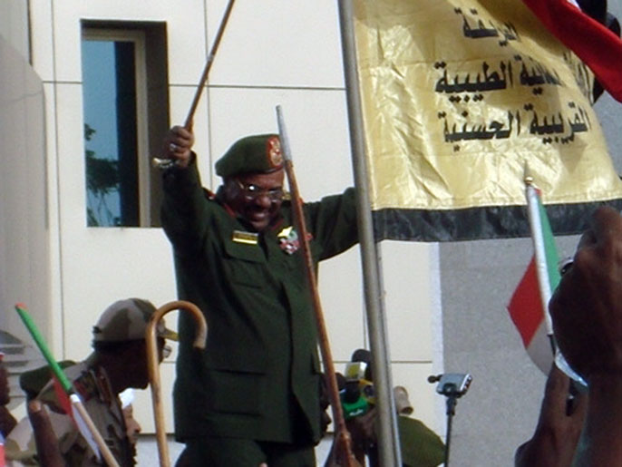 ‪الجزيرة)‬ البشير أعلن منع مرور بترول دولة الجنوب عبر الأراضي السودانية 