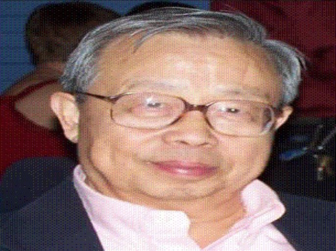 UA101 - -, -, UNITED STATES : (FILES) This Undated file photo released by the University of Arizona shows Chinese astrophysicist Fang Lizhi, one of China's best-known dissidents whose speeches inspired student protesters throughout the 1980s. Lizhi died April 6, 2012 in Tucson, Arizona