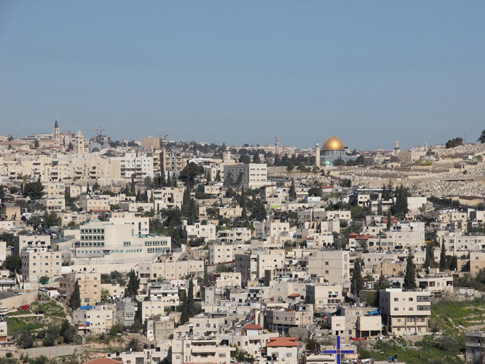 ‪‬ المبنى يطل على أحياء القدس والمسجد الأقصى وقبة الصخرة(الجزير نت)