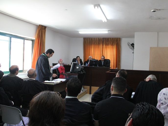 من جلسة محاكمة دحلان وعدد من المتهمين بالفساد في مقر محكمة جرائم الفساد برام الله