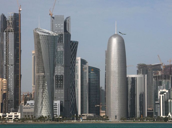 epa02018340 A view of Doha's skyline, as skyscrapers are rapidly being erected