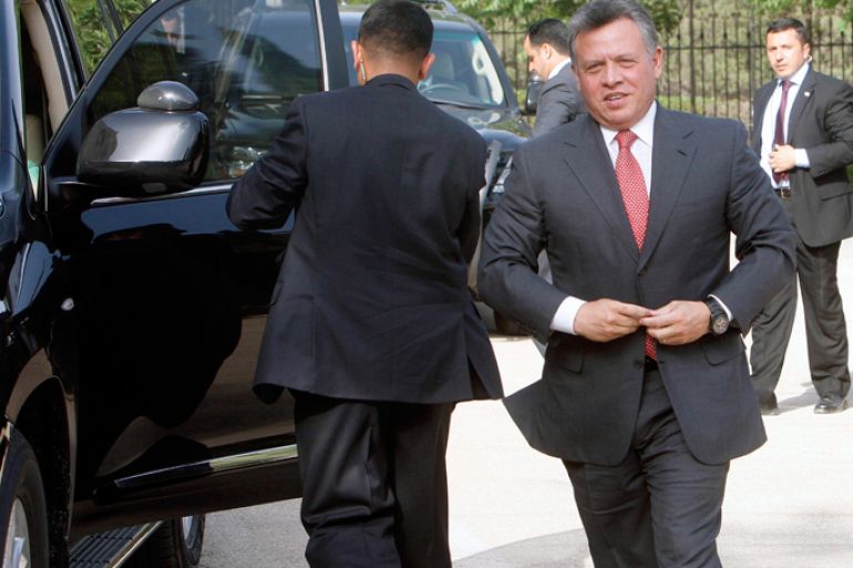 epa03203929 Jordan's King Abdullah II arrives for the swearing-in ceremony of the new government at the royal palace, in Amman, Jordan, 02 May 2012. Media reports on 02 May state that Jordan?s King Abdullah II swore in the country?s third government in less than a year, in what was seen as a bid to revive the country?s stalled reform process following 14 months of protest. Observers expect the new government - consisting of former ministers and Royal Court officials - to serve for a three-month interim period to pass several key laws paving the way for parliamentary elections later this year. EPA
