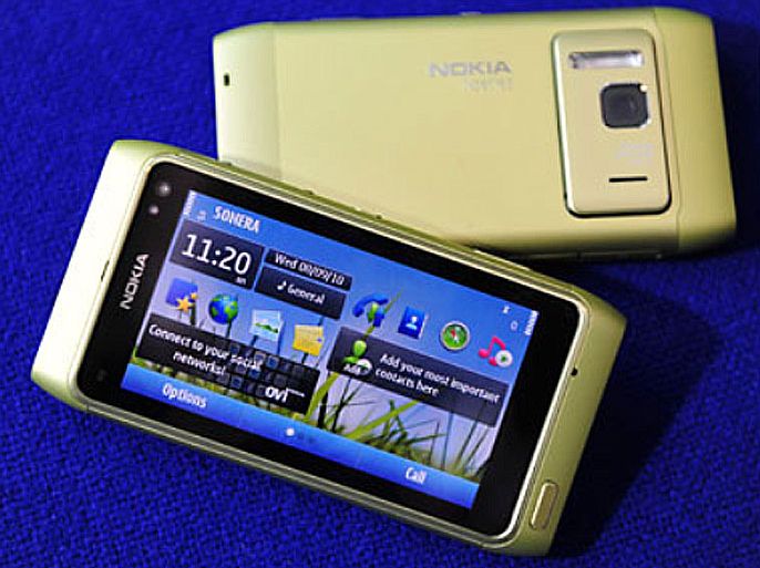 r_the nokia n8 smartphone is displayed in espoo in this september 8, 2010 file photo. to match special report nokia/ reuters (رويترز)