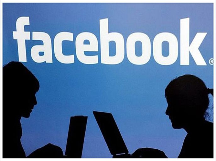 فيسبوك يعتزم جمع أكثر من 10 مليار دولار في أكبر طرح عام