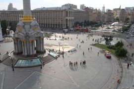 ساحة الاستقلال الشهيرة وسط كييف