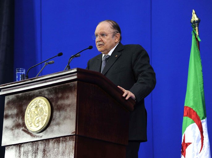 AA09 - setif, -, ALGERIA : Algerian President Abdelaziz Bouteflika speaks on May 8, 2012 during a commemoration ceremony of the May 8, 1945 massacre in Setif when French authorities open fire against local demonstrators. AFP PHOTO/ FAROUK BATICHE
