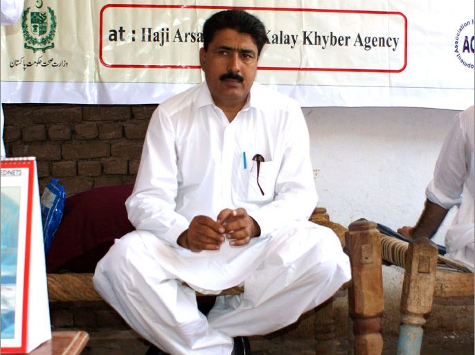 This photograph taken on July 22, 2010, shows Pakistani surgeon Shakeel Afridi, who was working for CIA to help find Osama bin Laden, attending a Malaria control campaign in Khyber tribal district. Pakistan's problematic relationship with the United States sailed into fresh controversy as US lawmakers warned of aid cuts after the jailing of a surgeon who helped the CIA hunt down Osama bin Laden. Shakeeel Afridi was found guilty of treason, sentenced to 33 years in prison and fined 320,000 rupees (3,500 USD) under an archaic tribal justice system that has governed Pakistan's semi-autonomous tribal belt since British rule. AFP PHOTO / MOHAMMAD RAUF