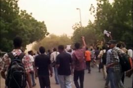أثار رفع الدعم عن المحروقات في السودان سخطاً شعبياً