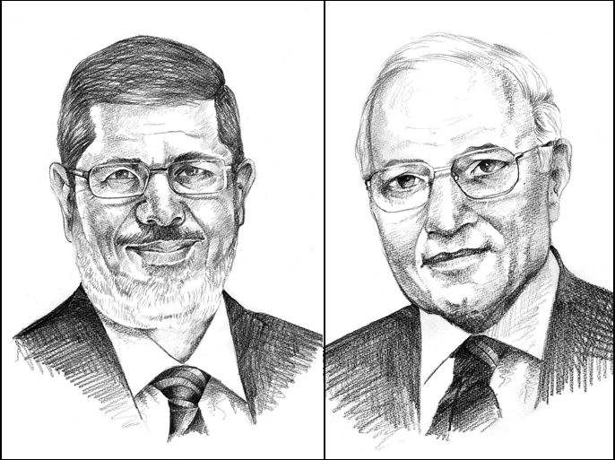 كومبو خاص بالجزيرة نت يحمع كل من مرشحي الرئاسة أحمد شفيق (يمين) ومحمد مرسي (يسار)