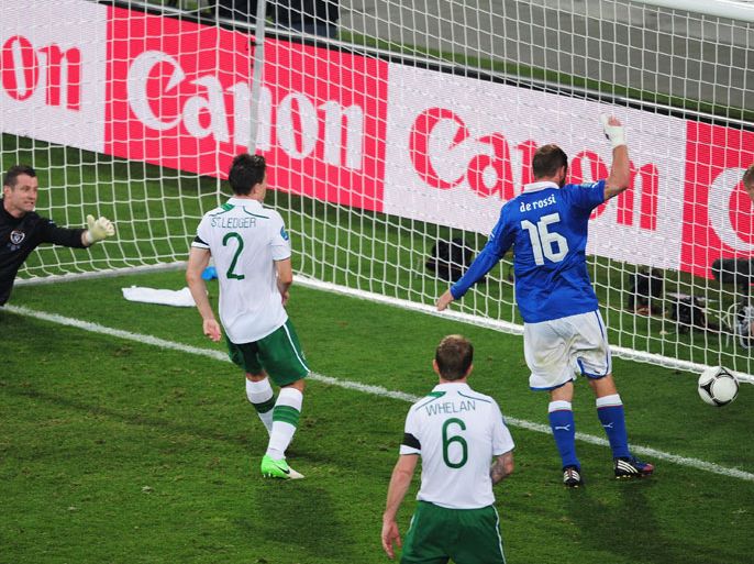 POZNAN, POLAND - JUNE 18: Shay Given and Sean St Ledger of Republic of Ireland and Daniele De Rossi of Italy watch the ball cross the line after the header by Antonio Cassano of Italy (not pictured) during the UEFA EURO 2012 group C match between Italy and Ireland at The Municipal Stadium on June 18, 2012 in Poznan, Poland. (Photo by Jamie McDonald/Getty Images)