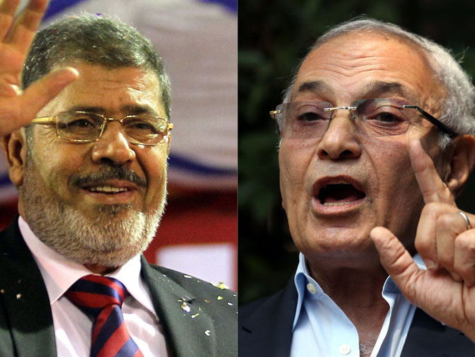 ‪حملتا شفيق‬ (يمين)فوز كلٍّ منهما برئاسة مصر (الأوروبية)