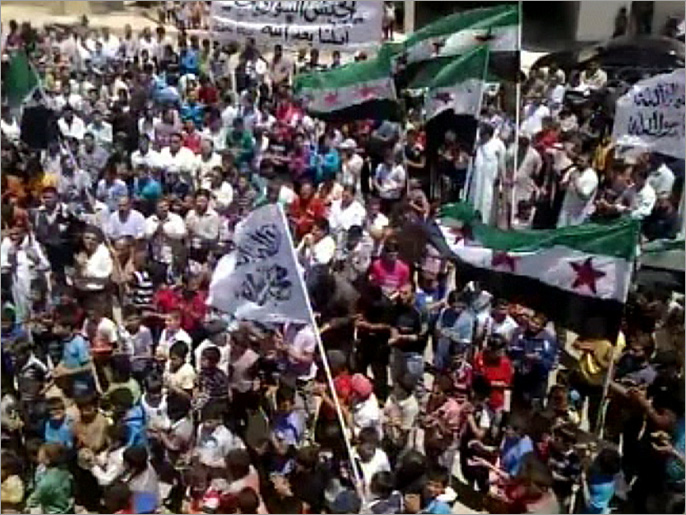 الهيئة العامة للثورة السورية وثقت أمس 802 مظاهرة في مختلف أنحاء البلاد(الجزيرة)