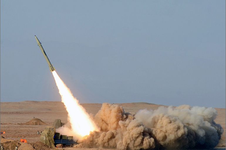In a picture obtained from Iran's ISNA news agency on July 3, 2012, shows AN Iranian short-range missile (Fateh) launched during the second day of military exercises, codenamed Great Prophet-7, for Iran's elite Revolutionary Guards at an undisclosed location in Iran's Kavir Desert. AFP PHOTO/ISNA/ARASH KHAMOUSHI =AFP IS USING PICTURES FROM ALTERNATIVE SOURCES AS IT WAS NOT AUTHORISED TO COVER THIS EVENT, THEREFORE IT IS NOT RESPONSIBLE FOR ANY DIGITAL ALTERATIONS TO THE PICTURE'S EDITORIAL CONTENT, DATE AND LOCATION WHICH CANNOT BE INDEPENDENTLY VERIFIED ==