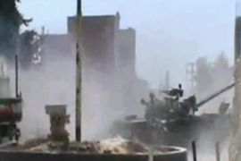 مقتل نحو مائة وخمسون سوري برصاص قوات النظام