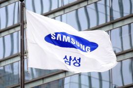 This file photo taken on April 22, 2011 shows a Samsung flag flying in Seoul outside the company's offices. A South Korean court ruled on August 24, 2012