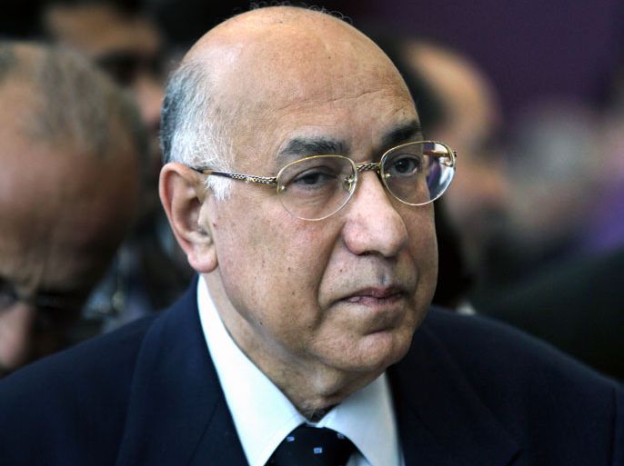 epa03180049 Egyptian Finance Minister Momtaz El-Saeid looks on during the opening of the new building of the Egyptian Stock exchange, in Smart Village, Cairo, Egypt, 12 April 2012. According to media reports, the headquarters of the Egyptian stock exchange will be relocated to Smart Village, a district dedicated to IT and telecommunications enterprises on Cairo-Alexandria desert road, but trading will continue in the old building downtown Cairo. The Egyptian stock exchange was established in 1883, and is considered one of the oldest in the Middle East and world. EPA/ANDRE PAIN