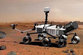 المسبار "كيريوسيتي" يفتت صخرة على كوكب المريخ باستخدام الليزر