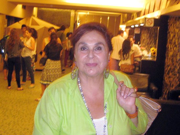 ١ نضال الأشقر - ممثلة مسرح لبنانية