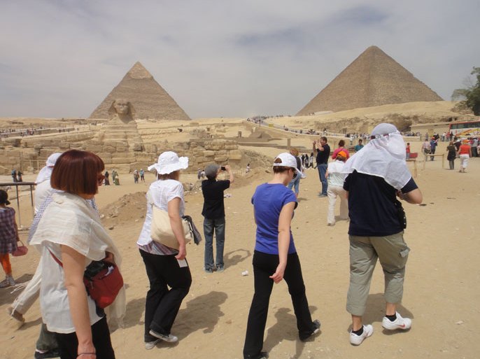 شركات سياحة ألمانية ألغت رحلات لها لمصر وتونس خوفا من الأحتجاجات ضد الفيلم المسئ . الجزيرة نت