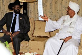 epa03406848 (FILE) A file photo dated 08 October 2011 shows Sudanese president Omar Al-Bashir (R) as he speaks with the President of South Sudan, Salva Kiir Mayardit (L), in Khartoum, Sudan. The African Union (AU) has urged Sudan and its seceded neighbour South Sudan on 22 September 2012 to reach a final deal on all remaining areas of dispute at a summit to take place in the Ethiopian capital Addis Ababa on 23 September 2012. The meeting between Sudan's president Omar al-Bashir and his South Sudanese counterpart Salva Kiir comes a day after the expiration of a United Nations Security Council deadline for the conclusion of negotiations. The UN has threatened non-military sanctions should a deal not be reached. The two countries came close to war in April when they fought over the oil-rich Abyei region, which lies along their shared border. EPA/ASHRAF SHAZLY