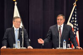 US Defense Secretary Leon Panetta (R) and his Japanese counterpart Satoshi Morimoto (L) hold their joint press conference at the Ministry of Defense in Tokyo on September 17, 2012