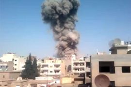 الصورة من شريط فيديو بثه ناشطون على اليوتيوب توضح تفجير مراكز أمنية بالقامشلي